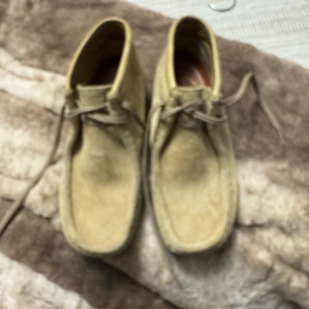Clarks suede boots